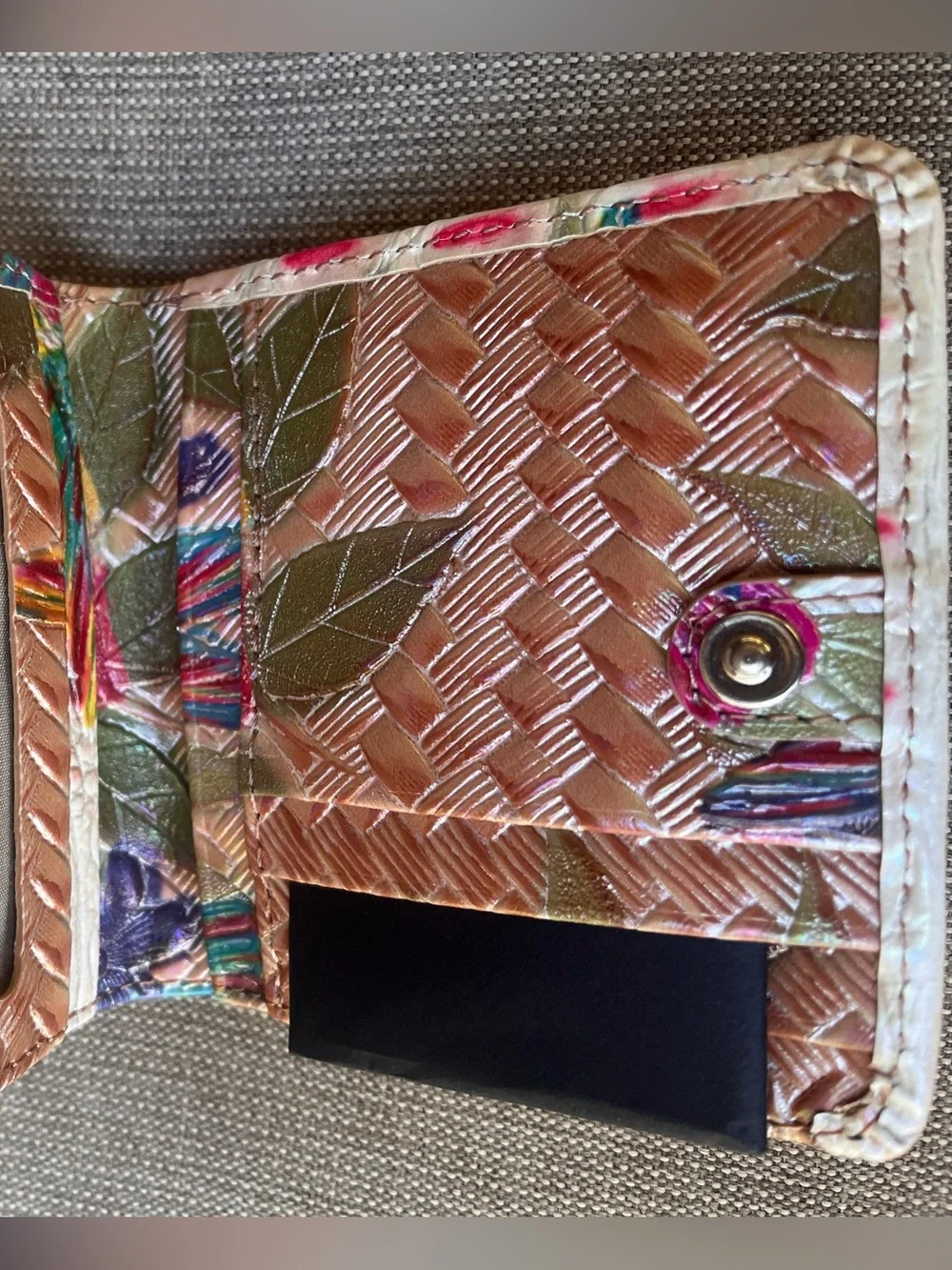 NWT Brahmin Set in DESERT BLOOM PARTON Jane Wallet